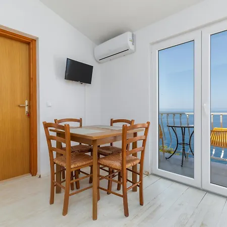 By The Sea Bratus, Makarska - 22135 Apartamento