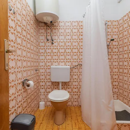 Apartamento By The Sea Bratus, Makarska - 22135 Baška Voda